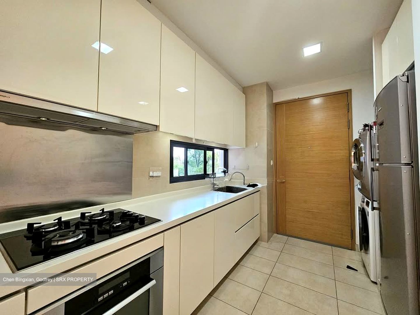 Parvis (D10), Condominium #601531061